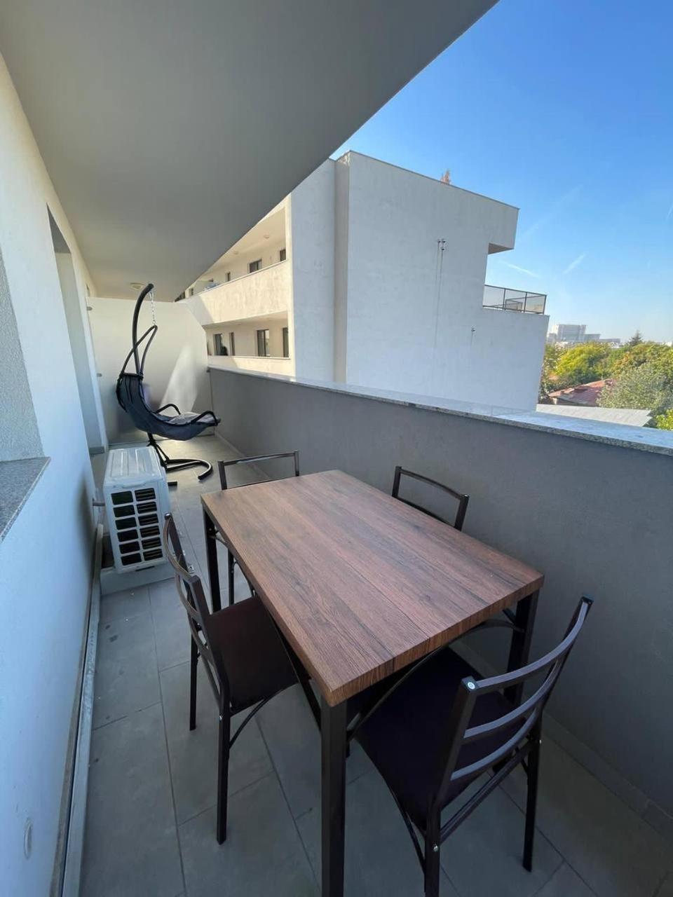 Carol New Building With Balcony Apartment Bucureşti Ngoại thất bức ảnh