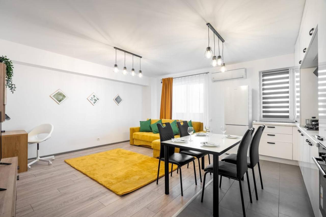 Carol New Building With Balcony Apartment Bucureşti Ngoại thất bức ảnh